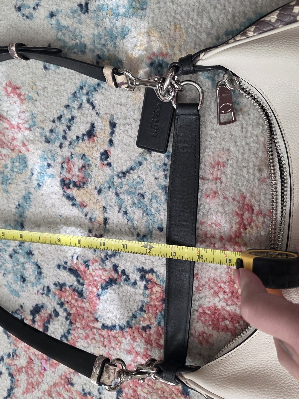 Coach Cream Pebbled Leather Shoulder Bag with Snake-Print Trim - Picture 6 of 7